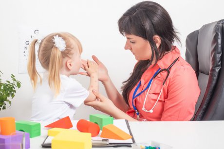 Tot ce trebuie să știm despre dermatita atopică direct de la specialist
