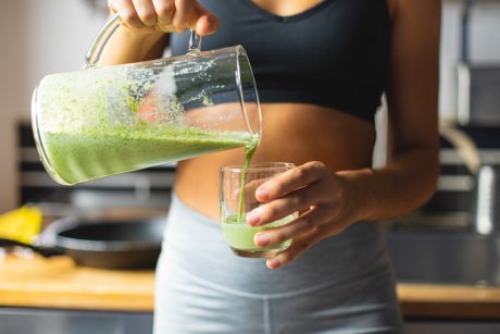 Scapă de 7 kg în 7 zile: 7 smoothie-uri verzi pentru o săptămână de detoxifiere