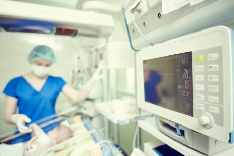 Cifre alarmante! Secția ATI de la Spitalul Grigore Alexandrescu este plină de copii intubați din cauza Covid-19