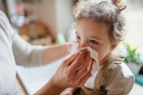 Combate eficient viroza respiratorie de la primele simptome