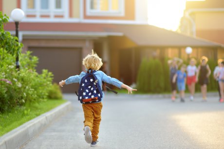 Explicația psihologilor: de ce este obligatoriu ca un copil să înceapă grădinița la 3 ani