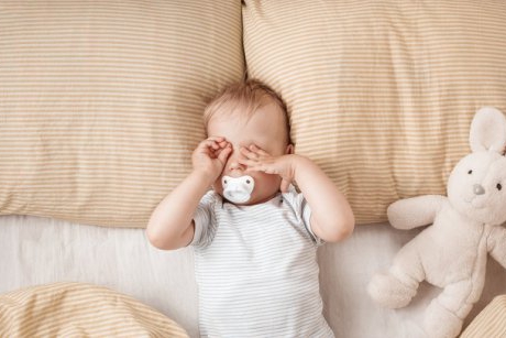 Care sunt ciclurile de somn: ghidul mămicilor cu bebeluși care nu dorm
