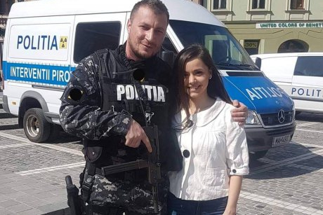 Cel mai faimos polițist din România va deveni tătic pentru prima oară. Cum a dat marea veste