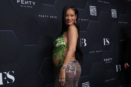 Rihanna și rolul de mamă: „Voi fi o mamă psihopată! Totul până la copilul meu”