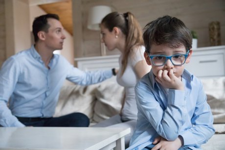 Ce înseamnă un copil crescut de părinți cu inteligență emoțională scăzută