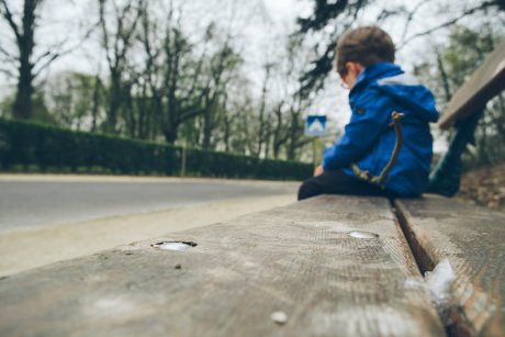 Copil de 3 ani pierdut de o educatoare dintr-o grădiniță din București. Mama l-a găsit la secția de poliție