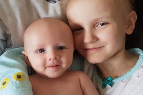 O fetiță de 10 ani și-a plănuit înmormântarea după ce a aflat că are cancer