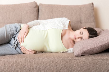 Această femeie a născut în timpul unei cine în familie și nimeni nu a observat