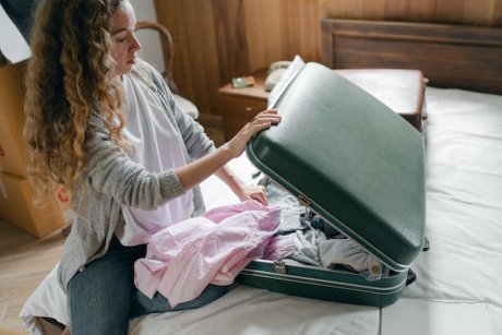 O mămică a făcut bagajele pentru toată familia, dar a uitat să-și ia haine și pentru ea: „Sper ca ei să aprecieze tot ce fac”