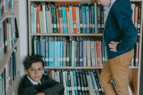 Crezi că prietenii copilului tău sunt toxici? Semne pe care trebuie să le urmărești