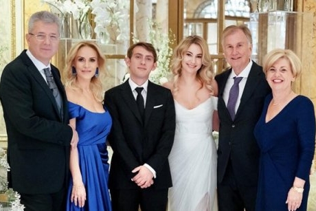 Bucurie uriașă în familia Gabrielei Firea! Tudor, fiul cel mare al fostului Primar al Capitalei, s-a căsătorit civil