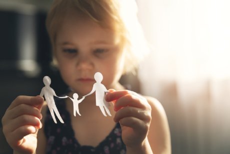 Viața după divorț: lăsăm copiii să descopere lipsa de implicare a părintelui care a plecat de acasă?