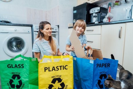 Din grijă pentru planetă! Cum îi învățăm pe cei mici să recicleze corect