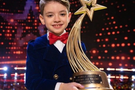 Vă mai aduceți aminte de micuțul Rareș Prisacariu? Cum s-a schimbat viața băiețelului la un an de când a câștigat „Românii au talent"