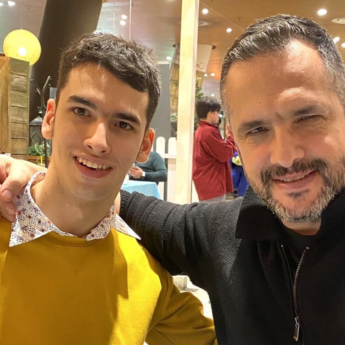 Emoționant până la lacrimi! Ce scrisoare publică i-a adresat Mădălin Ionescu fiului său. „Tu, cu râsul tău care sparge ziduri”