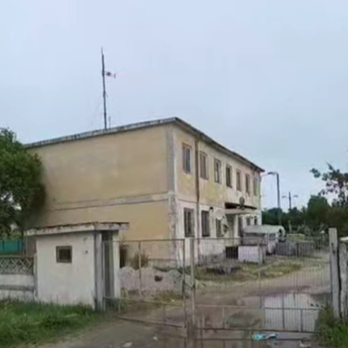 Un copil de 9 ani din Constanța a murit în curtea fostei unități militare din Limanu