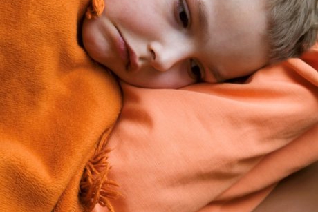 Un program de somn neregulat poate afecta inteligenta copilului