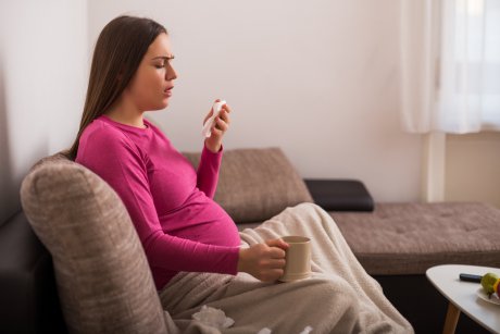 Tuse în sarcină: cauze, simptome și tratament