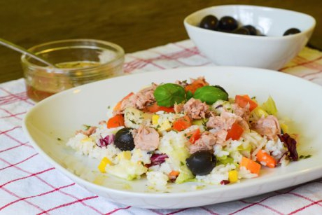 Salata de orez basmati cu ton