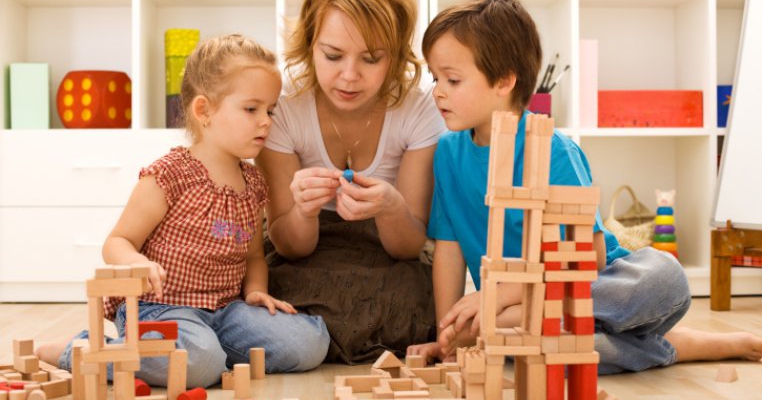 Metoda Montessori: 10 jocuri si activitati pentru copilul tau