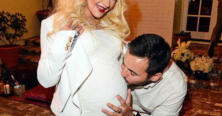 Cel mai traznit tort pe care Christina Aguilera l-a primit inainte sa nasca