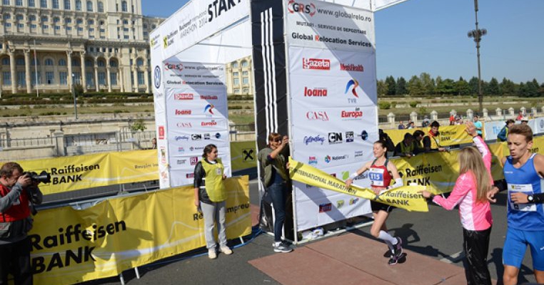 O romanca a castigat Maratonul International Bucuresti Raiffeisen Bank 2014