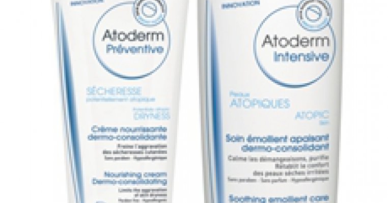 Super-Mami se asigura ca Super-bebe nu va face dermatita atopica