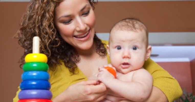 Activitati care testeaza dezvoltarea bebelusului tau