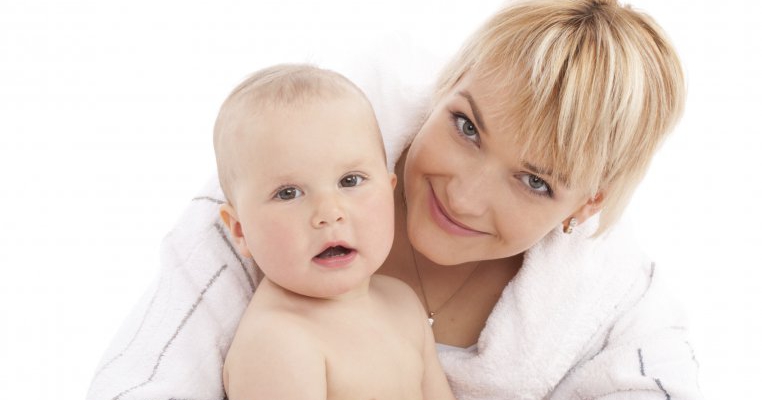 Fii o mama frumoasa: tunsori si coafuri practice pentru vara 2011