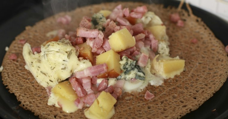 Clatite cu jambon