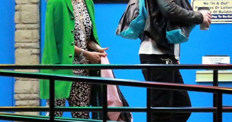  Ryan Gosling si Eva Mendes, pentru prima data in public alaturi de fiica lor, Esmeralda  