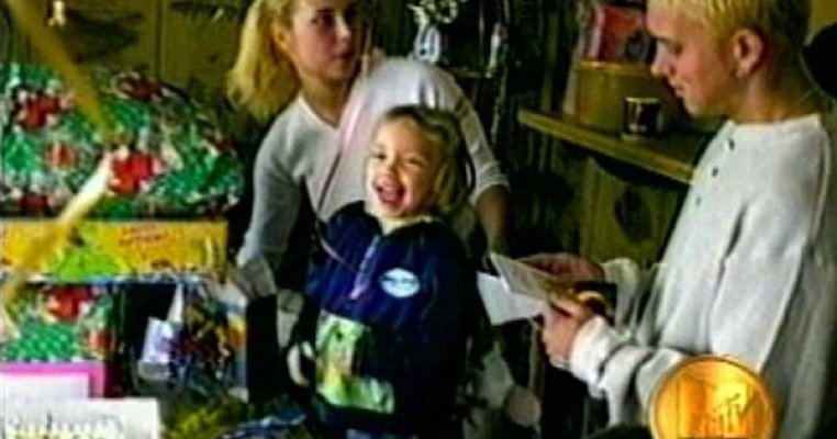 Uite cat este de frumoasa fiica de 19 ani a lui Eminem 