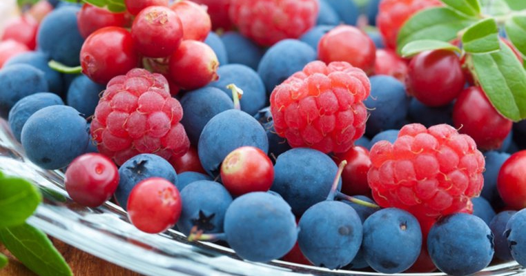 Top 10 fructe cu cele mai putine calorii