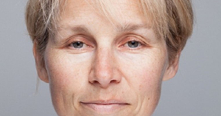Cat rau pot face  tenului tau  doar 6 ore dormite pe noapte