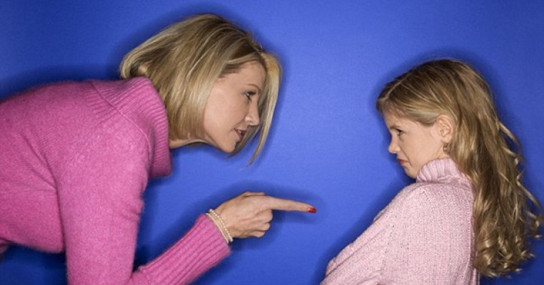 In spatele fiecarei femei de succes se afla o mama cicalitoare! 