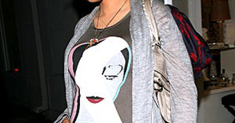 Top 10 cele mai bine imbracate mamici de la Hollywood din 2009
