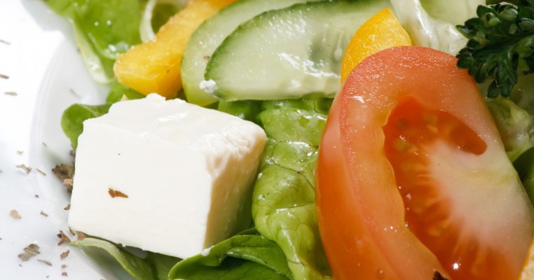 Salata de legume si masline