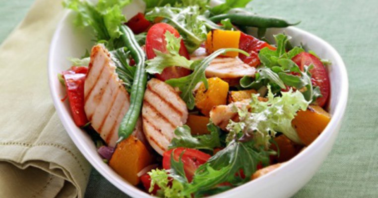 Salata de pui si spanac