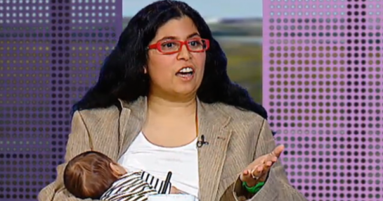 A alaptat in mijlocul unei emisiuni TV: Reactiile au fost pe masura!
