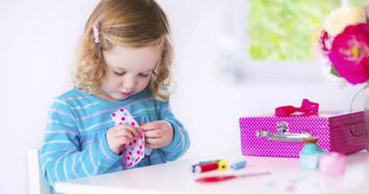 8 Jocuri care stimulează coordonarea ochi-mână