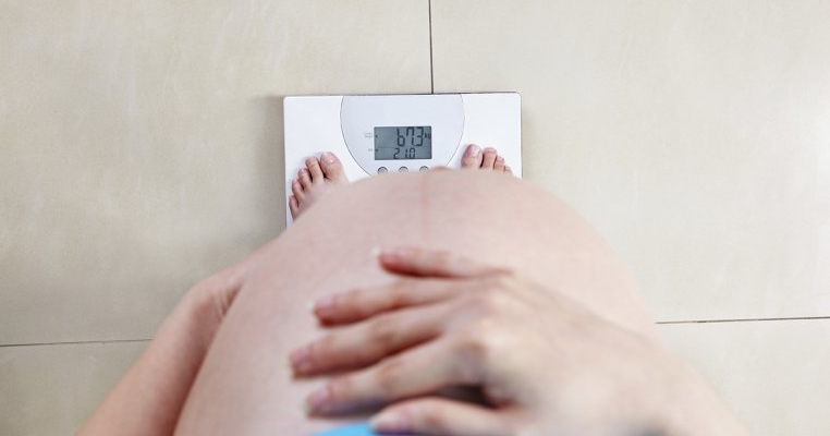 Pierderea în greutate în timpul sarcinii. Unde se duce?!