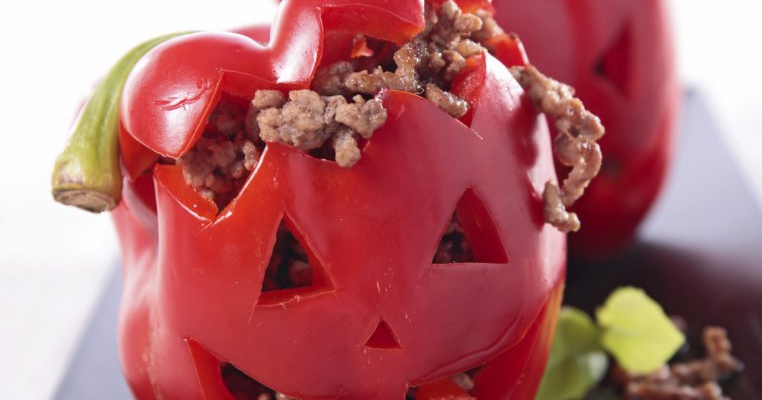 Ardei umpluti de Halloween