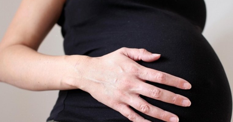 Kilogramele in plus acumulate intre sarcini cresc riscul deceselor infantile