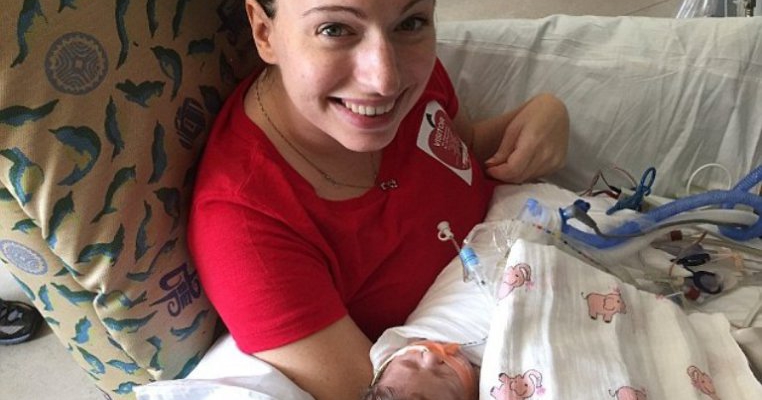Motivul incredibil din cauza caruia unei mame i s-a interzis sa isi vada fiica in spital