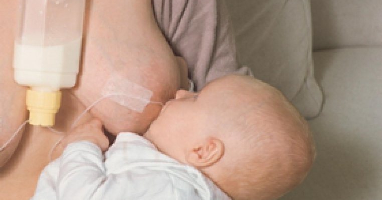 Dispozitivul de hrănire specială, ajutorul mămicilor care alăptează