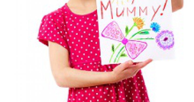 Felicitări de 8 martie făcute de copii: cele mai frumoase idei