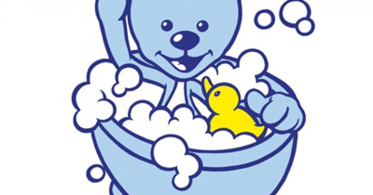 Mai multă îngrijire pentru micuţul tău cu noul şampon extra-delicat de la NIVEA Baby