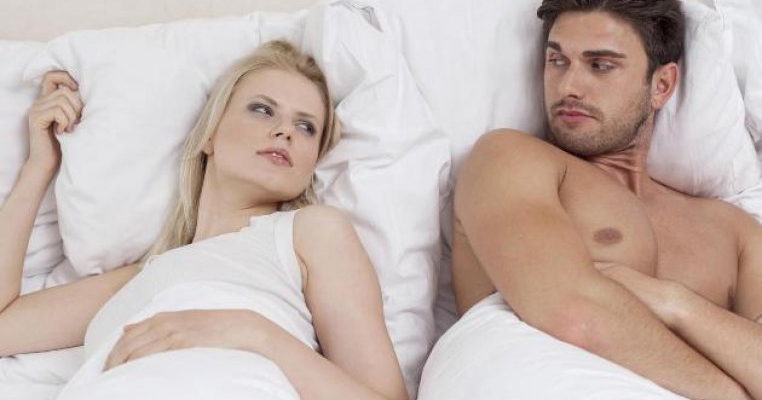 Ce li se întâmplă unor femei după actul sexual. Afecțiunea despre care nimeni nu vorbește!