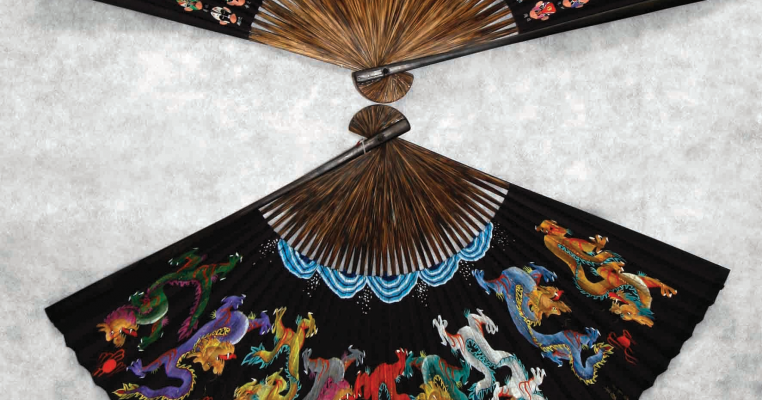 Arta si maiestrie in China - umbrele, evantaie si broderii