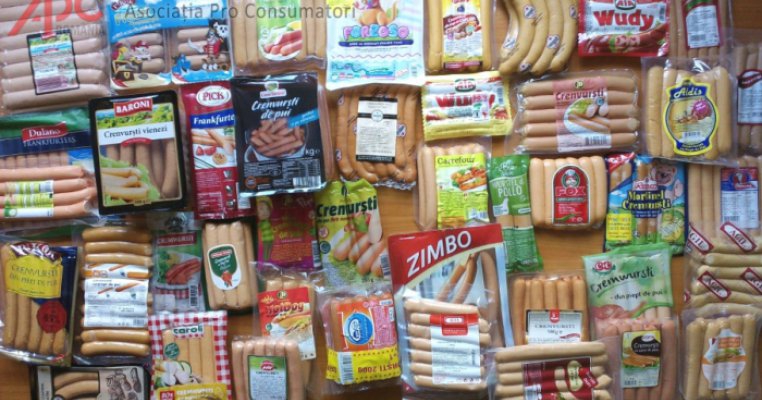 42% dintre crenvurștii analizați sunt colorați cu extract de gandaci din specia cosenila!